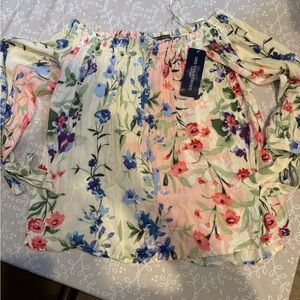 Three quarter sleeved floral fancy shirt